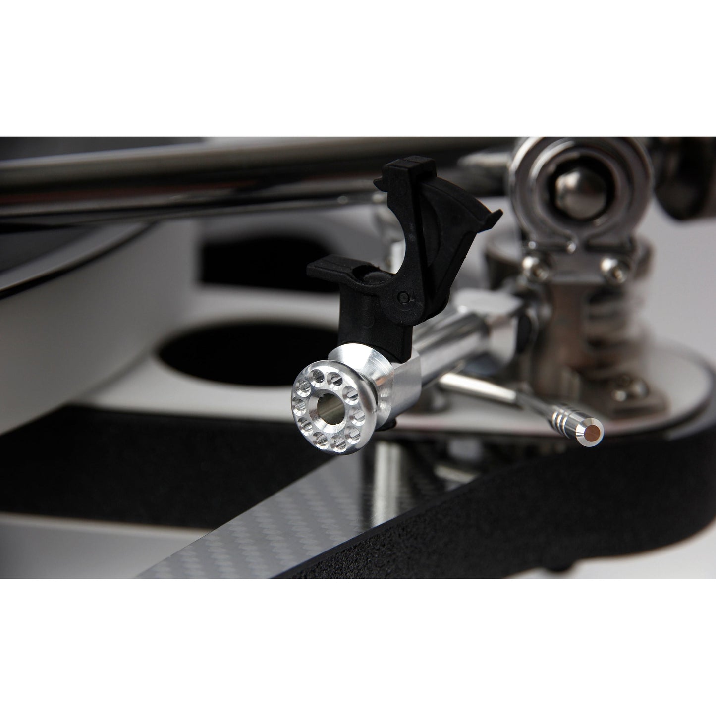 Rega Naia Reference Turntable